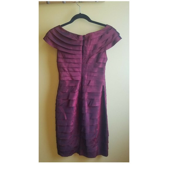 LONDON TIMES DRESS - SIZE 4 - ROSETTE TIERED - Picture 2 of 4